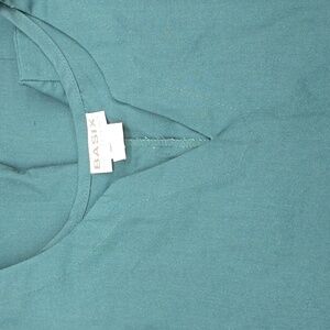Basix Hunter V-Neck Scrub Top